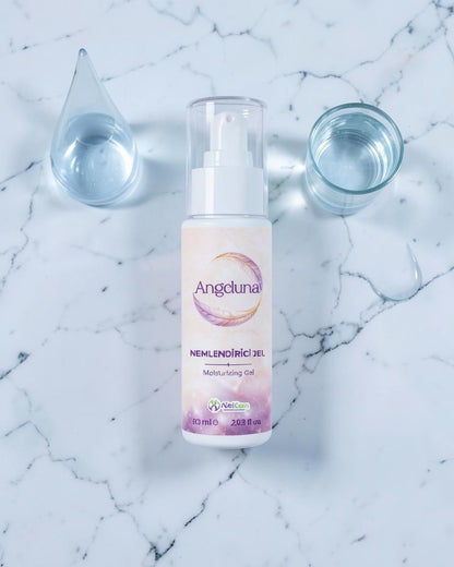 ALELGEN Angeluna nemlendirici jel, hyalüronik asit içerikli, 60 ml pompalı şişede günlük cilt bakım ürünü.